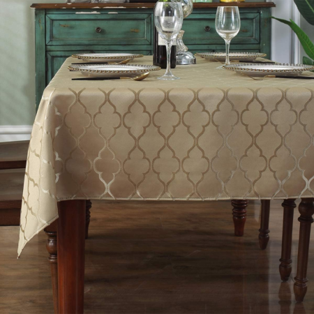 Floral Jacquard Tablecloth. Polyester texture, splash-proof, dustproof, and wrinkle-resistant tablecloth cover (rectangle/oval, 60" x 84" (6-8 seats), gold).